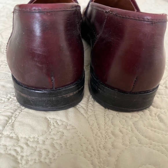 Men’s Tommy Bahama loafers main image 4